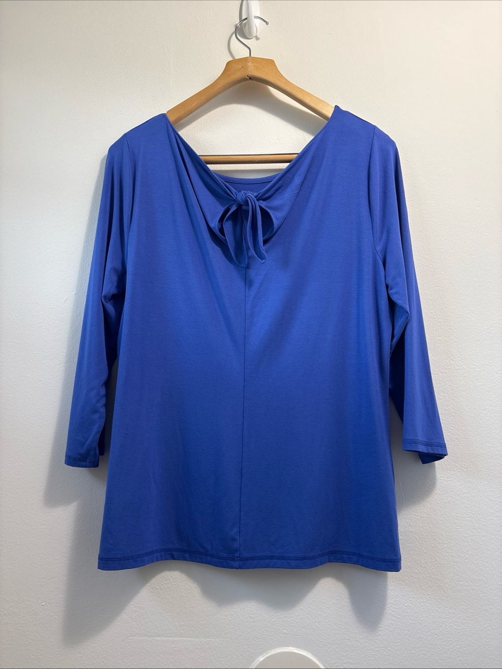 T by Talbots Tie-Back Top UPF 50+ Sun Protection Womens L Blue Stretchy Knit
